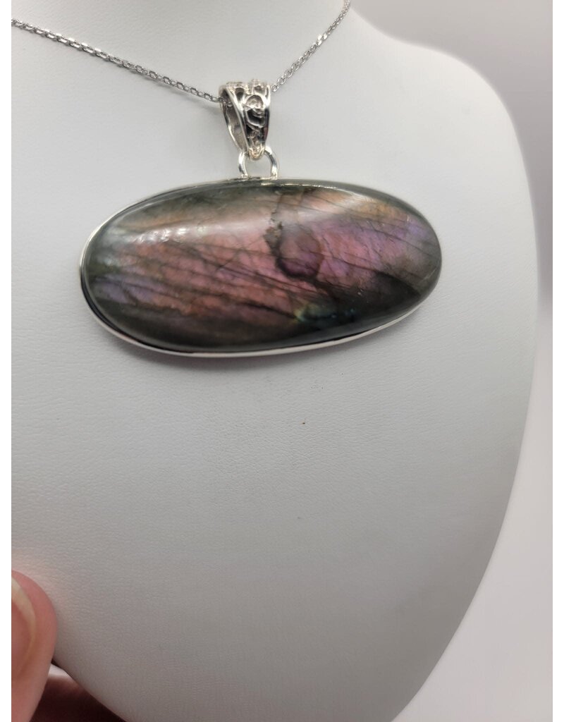 Labradorite Pendant #20 - Gemstone