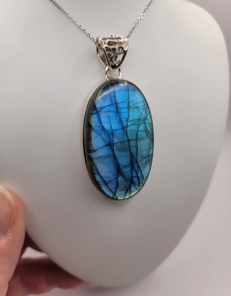 Labradorite Pendant #21 - Gemstone