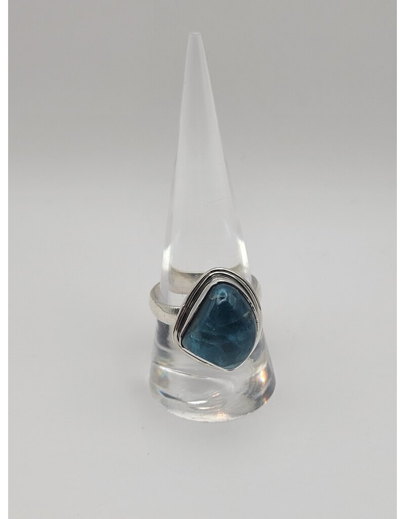Ring Size 9.5 - Sterling Silver - Cyanite