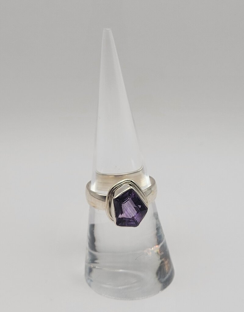 Ring Size 7 - Sterling Silver - Amethyst