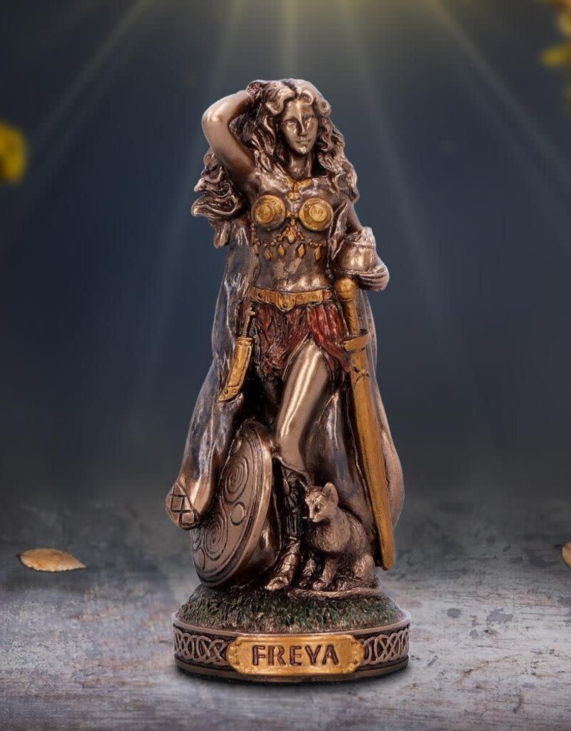 Nemesis Now Freya Goddess of Love and Fertility (Mini) 8.5cm