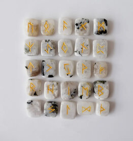Rainbow Moonstone - Rune Set