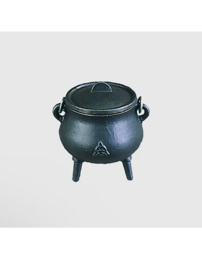 Triquetra Cast Iron Cauldron With Lid 3.5