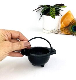 Small Cast Iron Cauldron with Handle