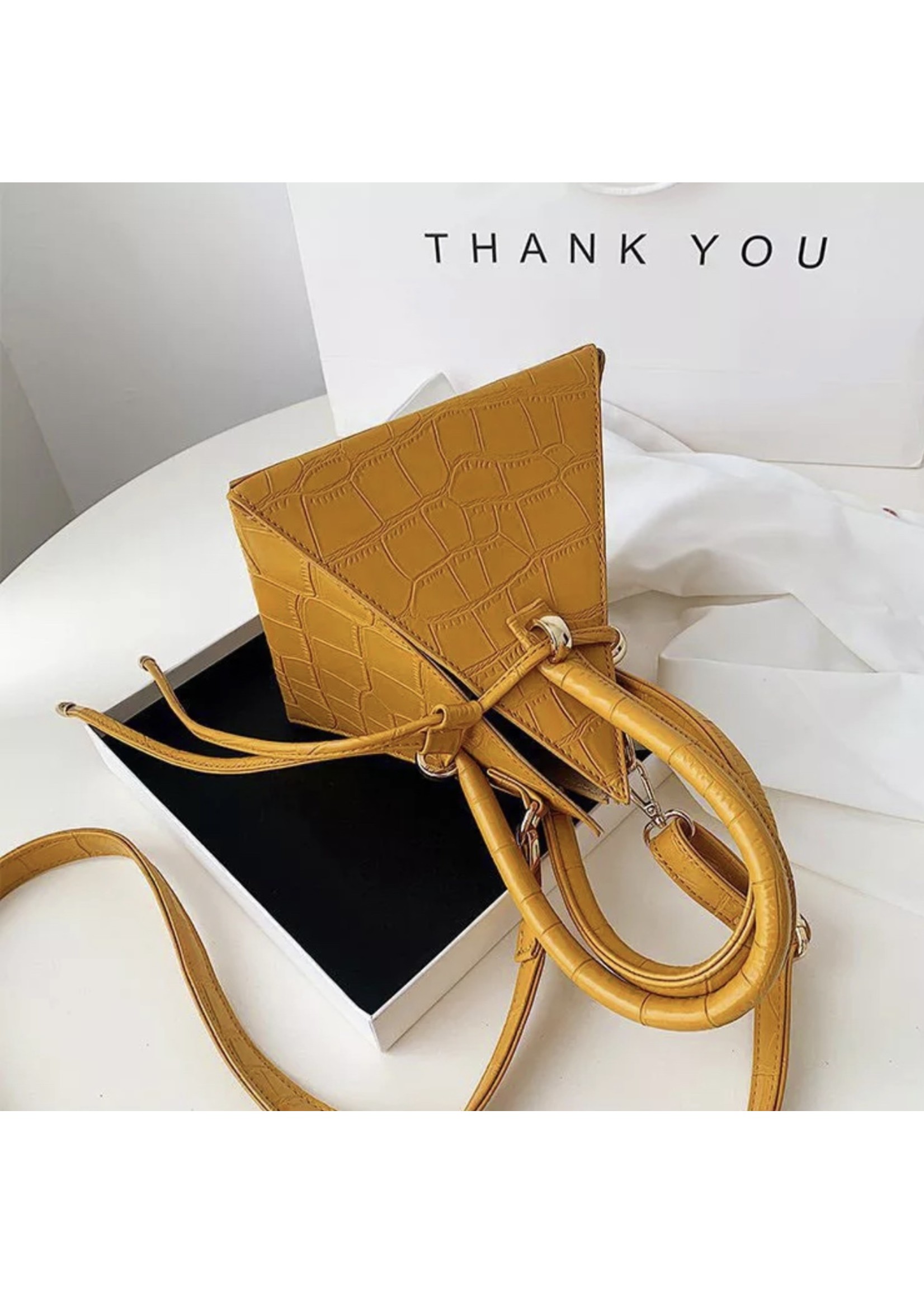 Pyramid Handbag (Black)