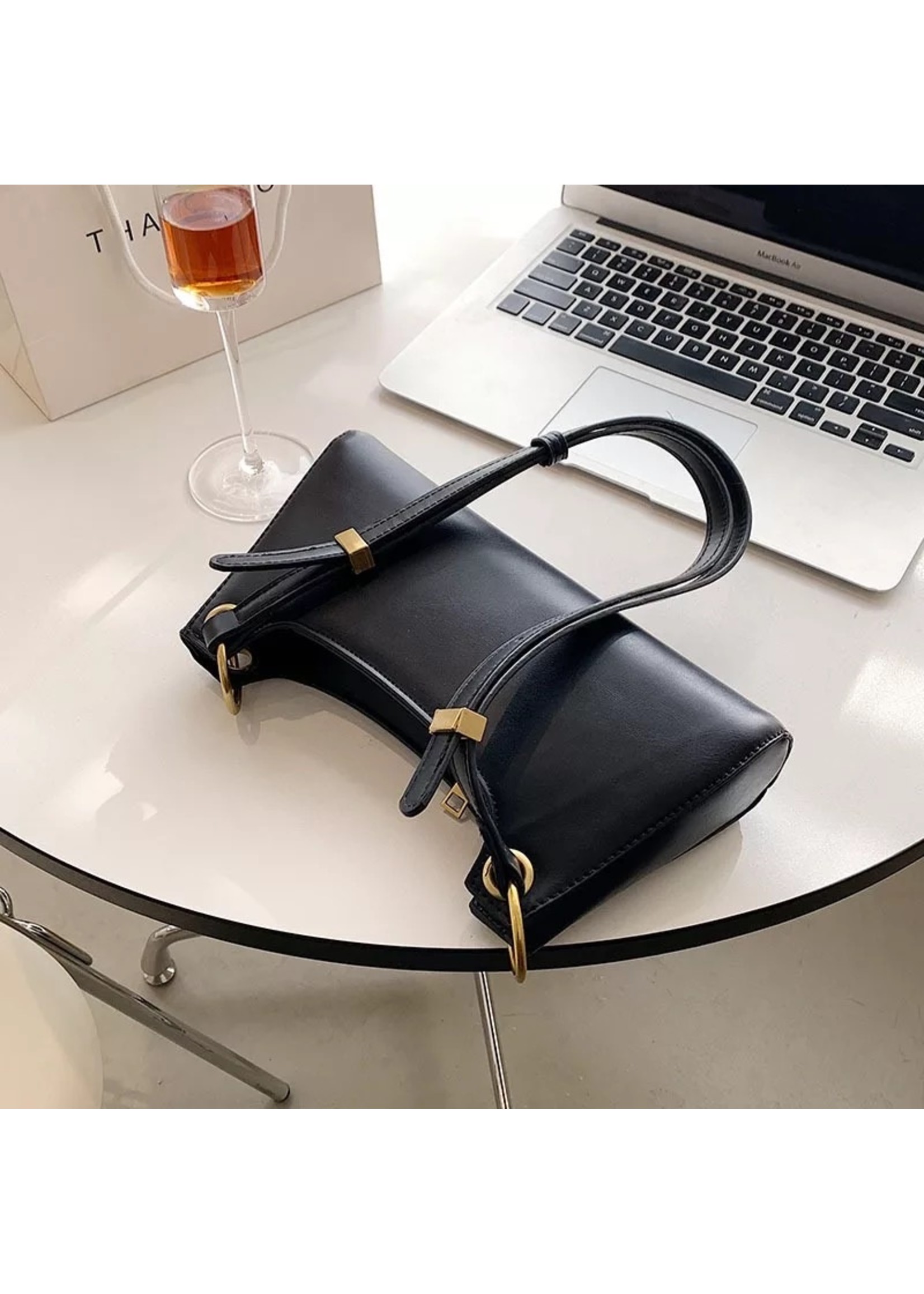 Classic Handbag (Black)