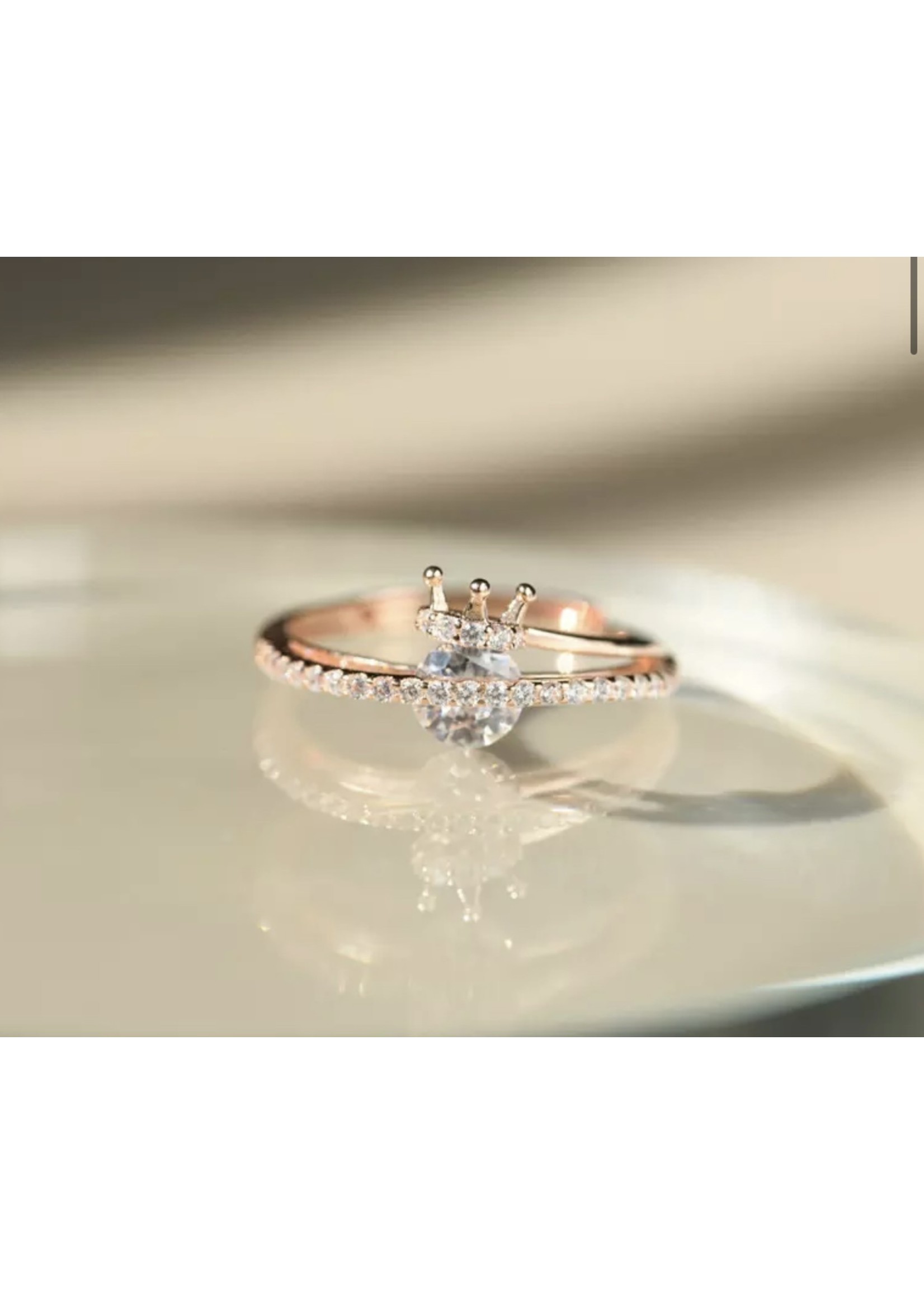 Rose crown detail ring