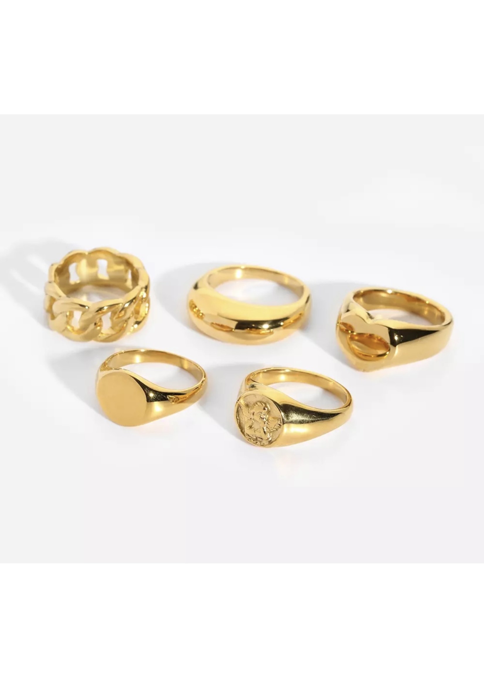 Thick round statement ring