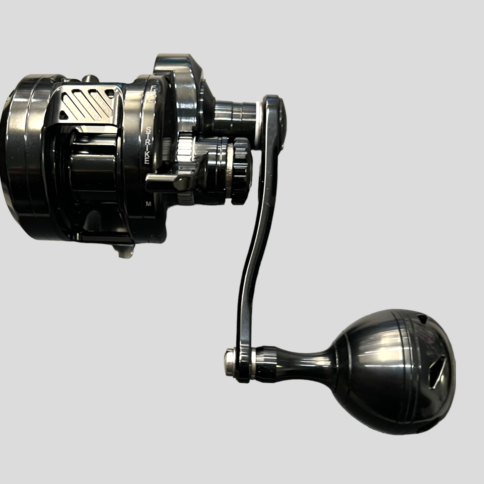 Maxell Armory Reel - Tyalure Tackle