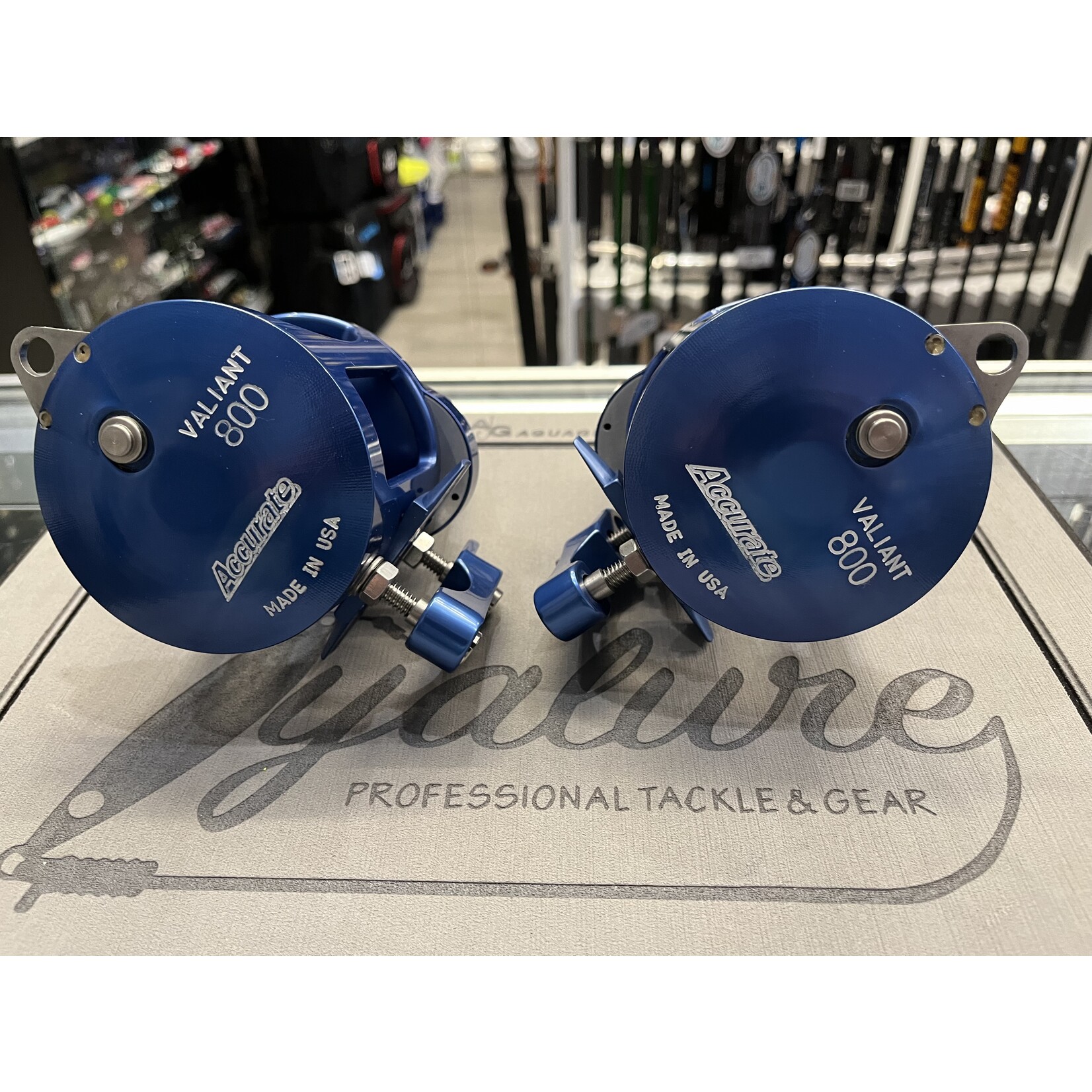 Accurate Accurate Valiant BV2 Custom Blue