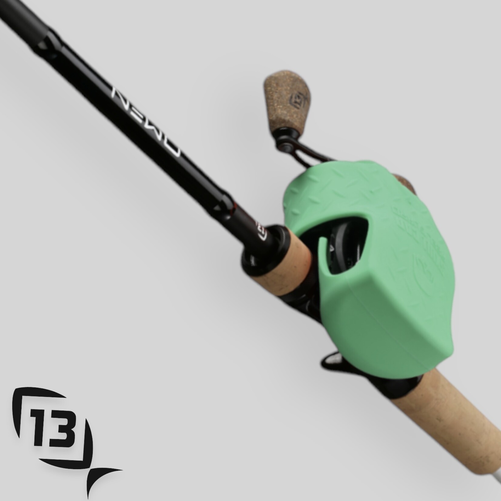 13 Fishing 13 Fishing Skull Cap Reel Cover