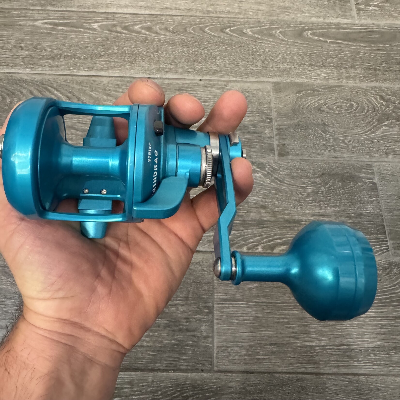 Accurate Accurate Valiant VT2 Ice Blue