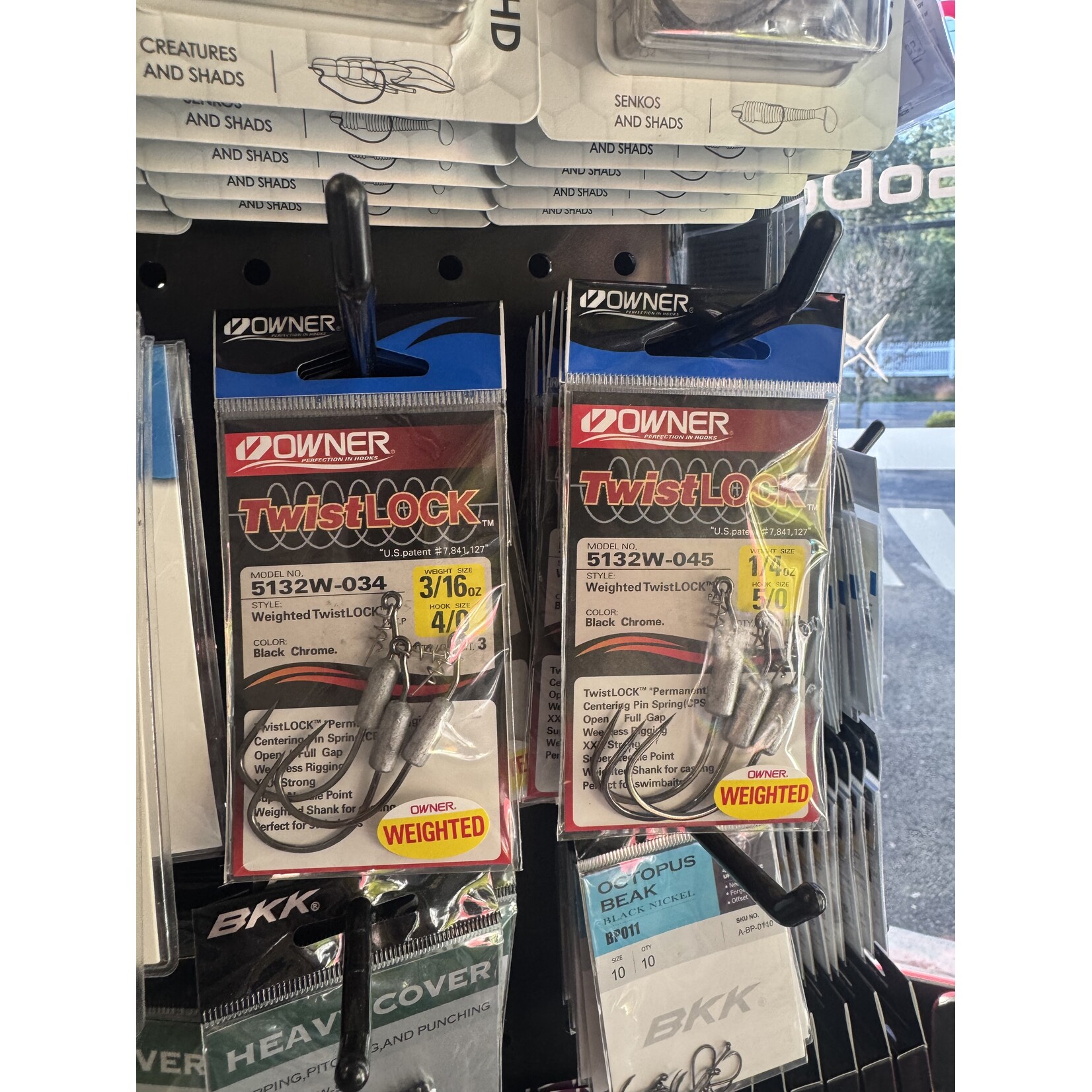 Owner Owner Twistlock 3X Weighted Hook