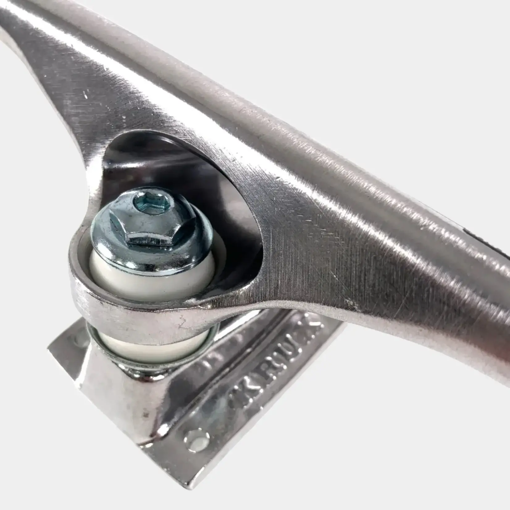 Krux Krux Trucks K5 Polished 9"