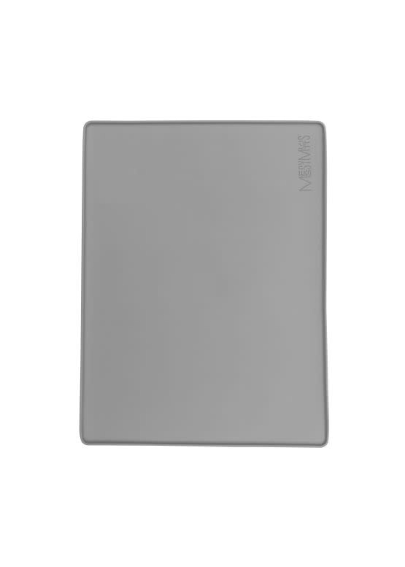 MESSY MUTTS TAPIS EN SILICONE AVEC REBORD ÉLEVER GRIS 16 X 12''