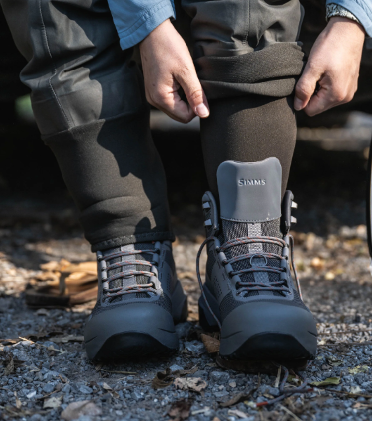 Simms W's Flyweight Boot - Vibram