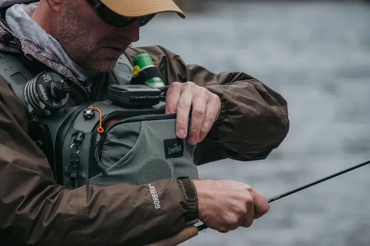 Umpqua Switchlink Overlook Chest Pack