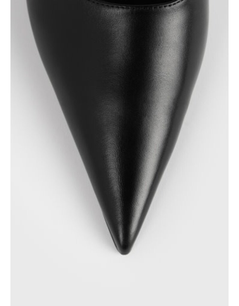Toteme Sharp nappa mules