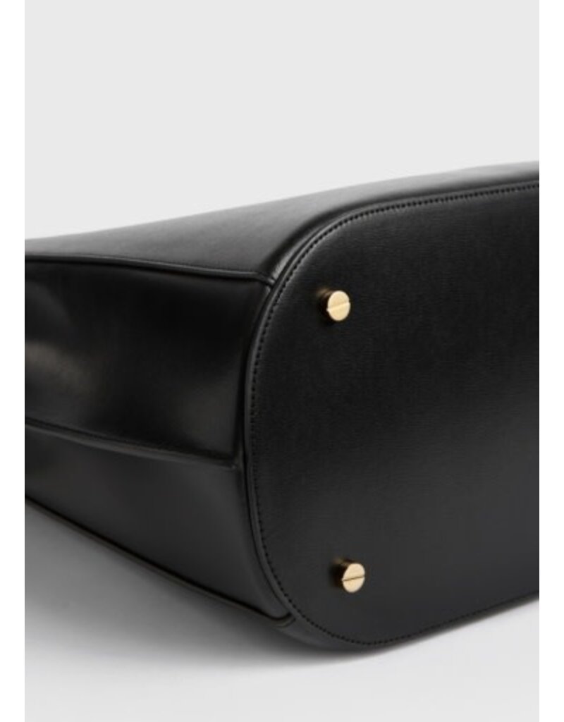 Toteme Belted leather bucket bag
