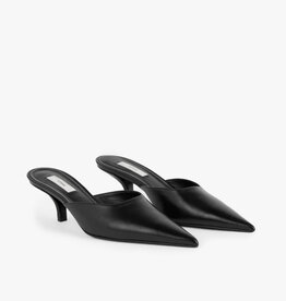 Toteme Sharp nappa mules