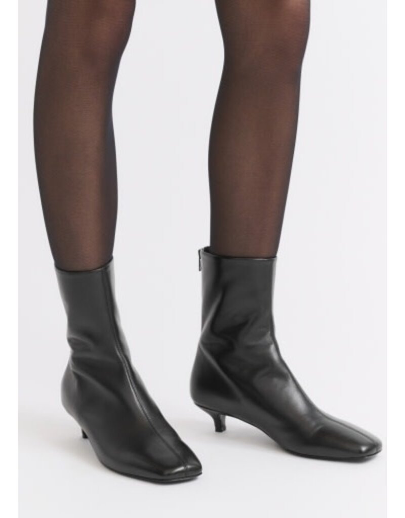 Toteme Day nappa ankle boots