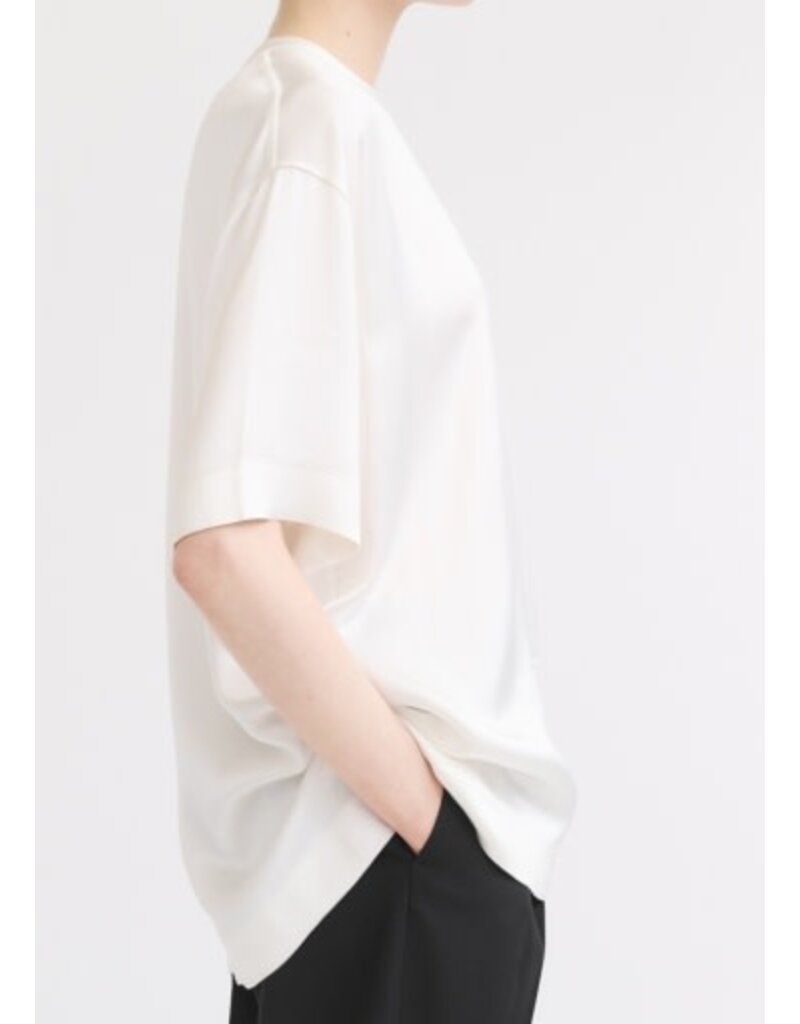 Toteme Satin tee