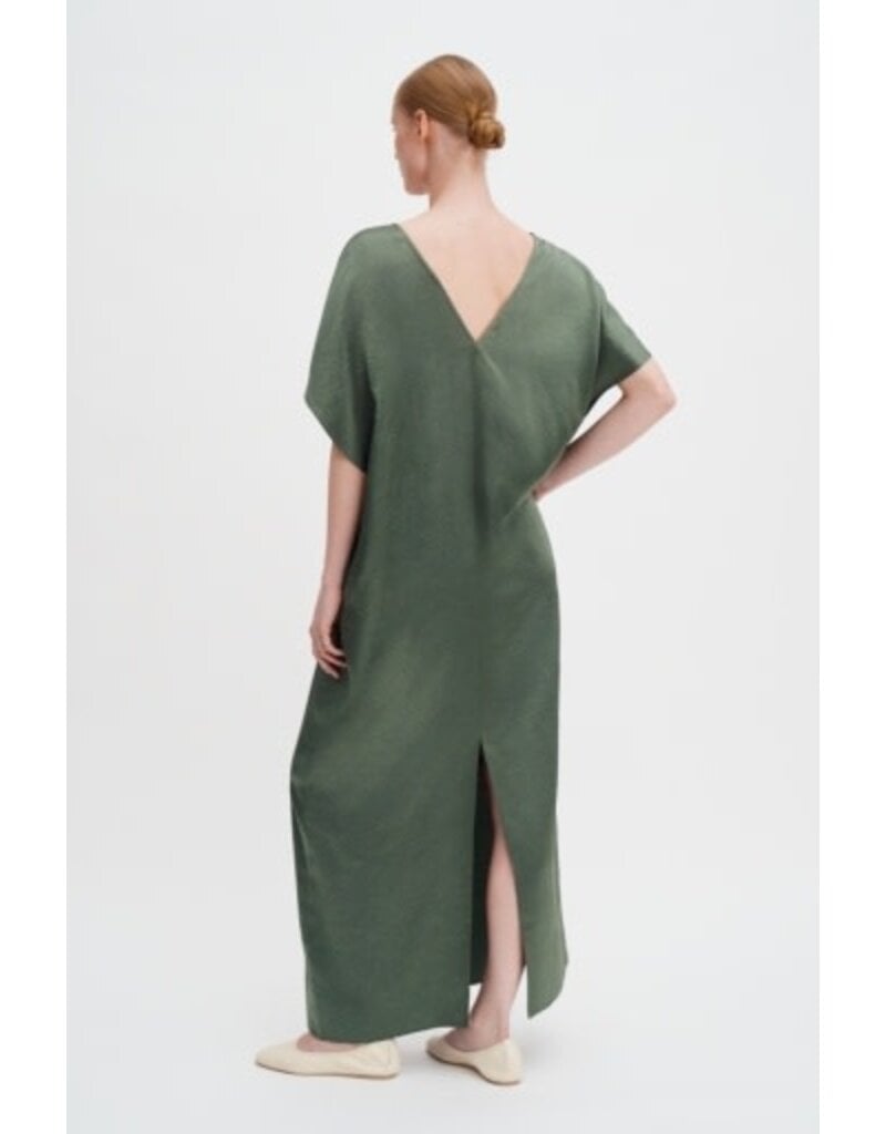 Filippa K V-Neck Crinkle Kaftan