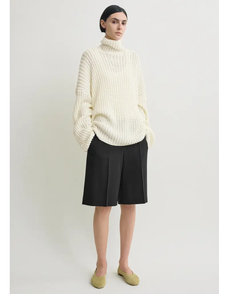 Toteme Wide Fluid Shorts