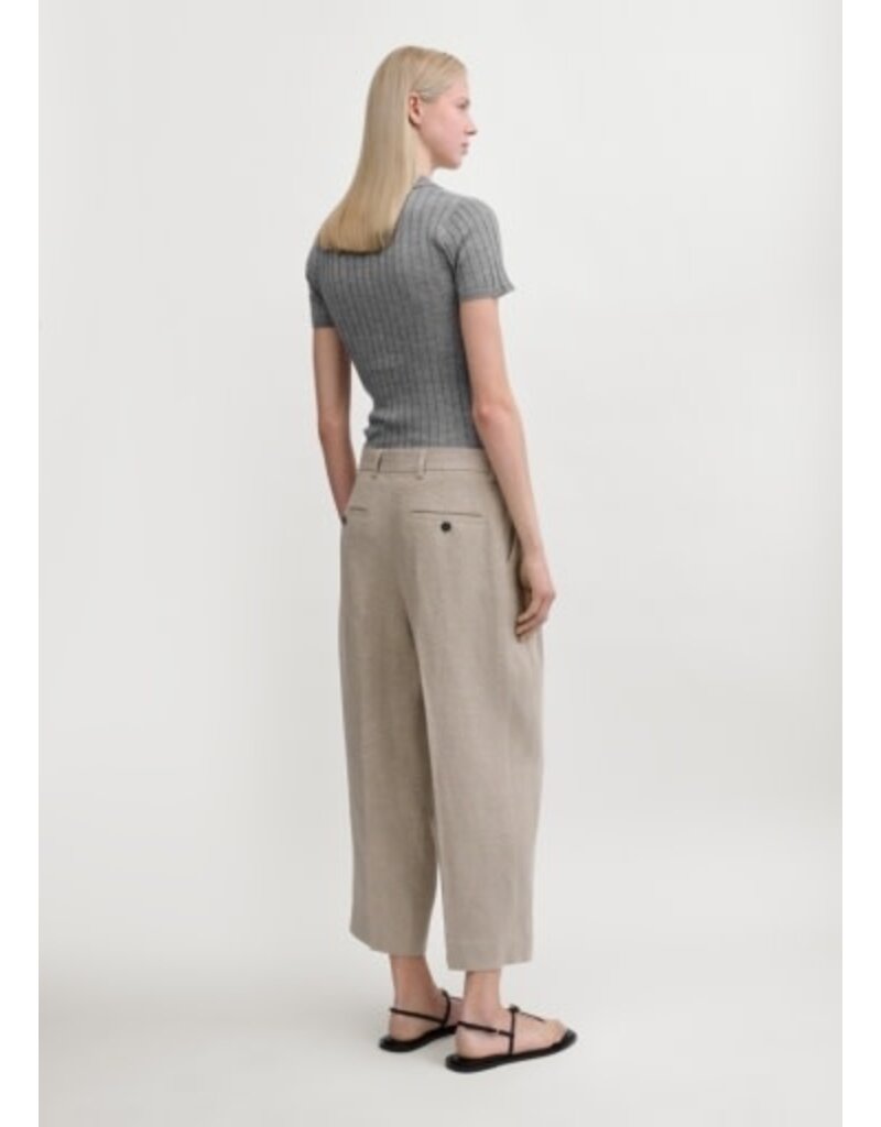 Toteme Double-Pleat Linen Trousers