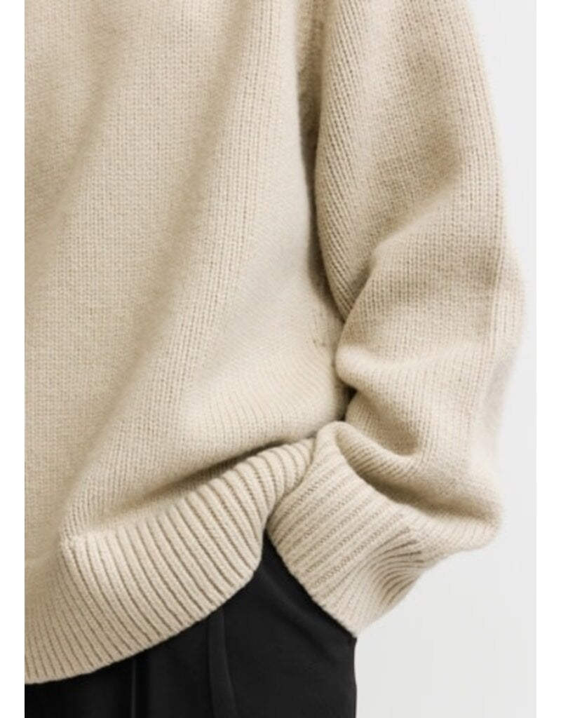 Toteme Oversized lambswool turtleneck
