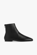 Toteme Contour nappa boots