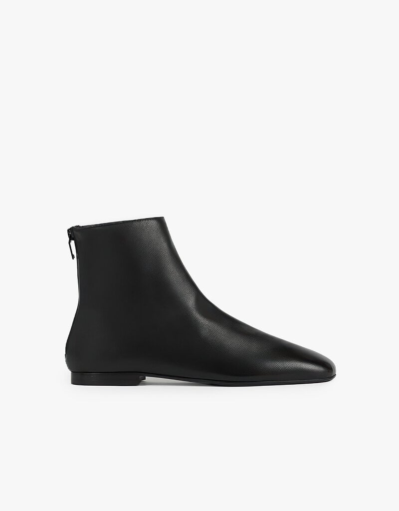 Toteme Contour nappa boots