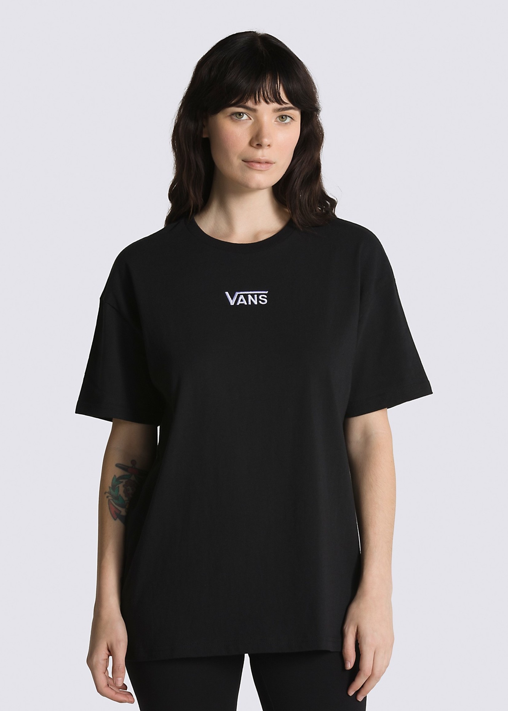 VA VANS W CENTER VEE TEE BLACK