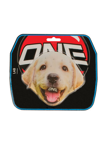 ONE BALL LABRADOR TRACTION PAD
