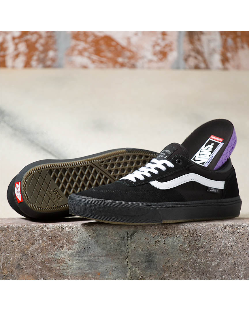 VANS GILBERT CROCKETT BLACKOUT