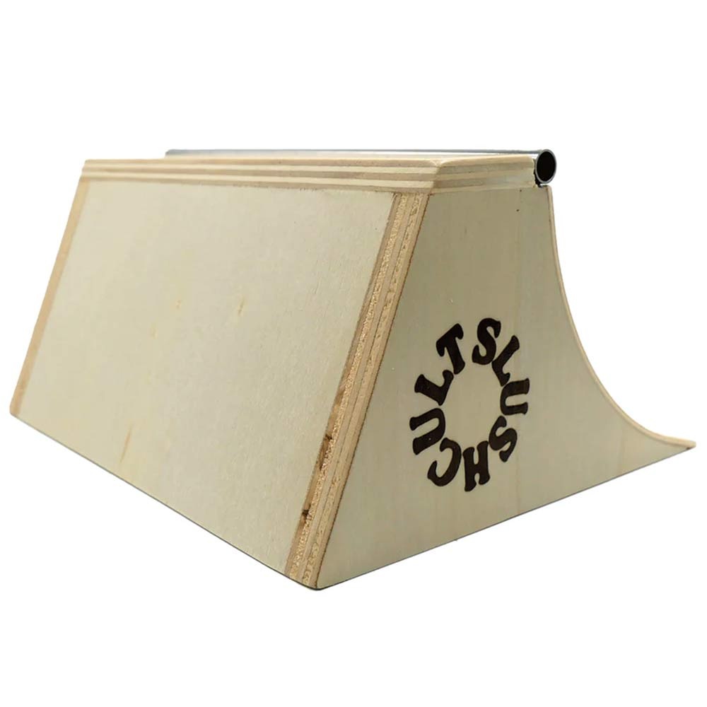 SLUSHCULT QUARTER PIPE BANK