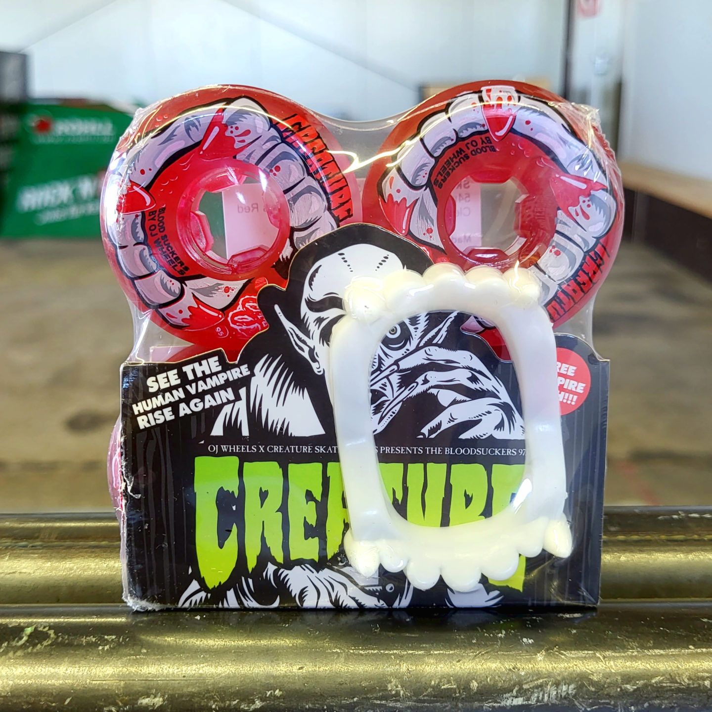 CREATURE BLOODSUCKERS CLEAR RED 54mm-95A