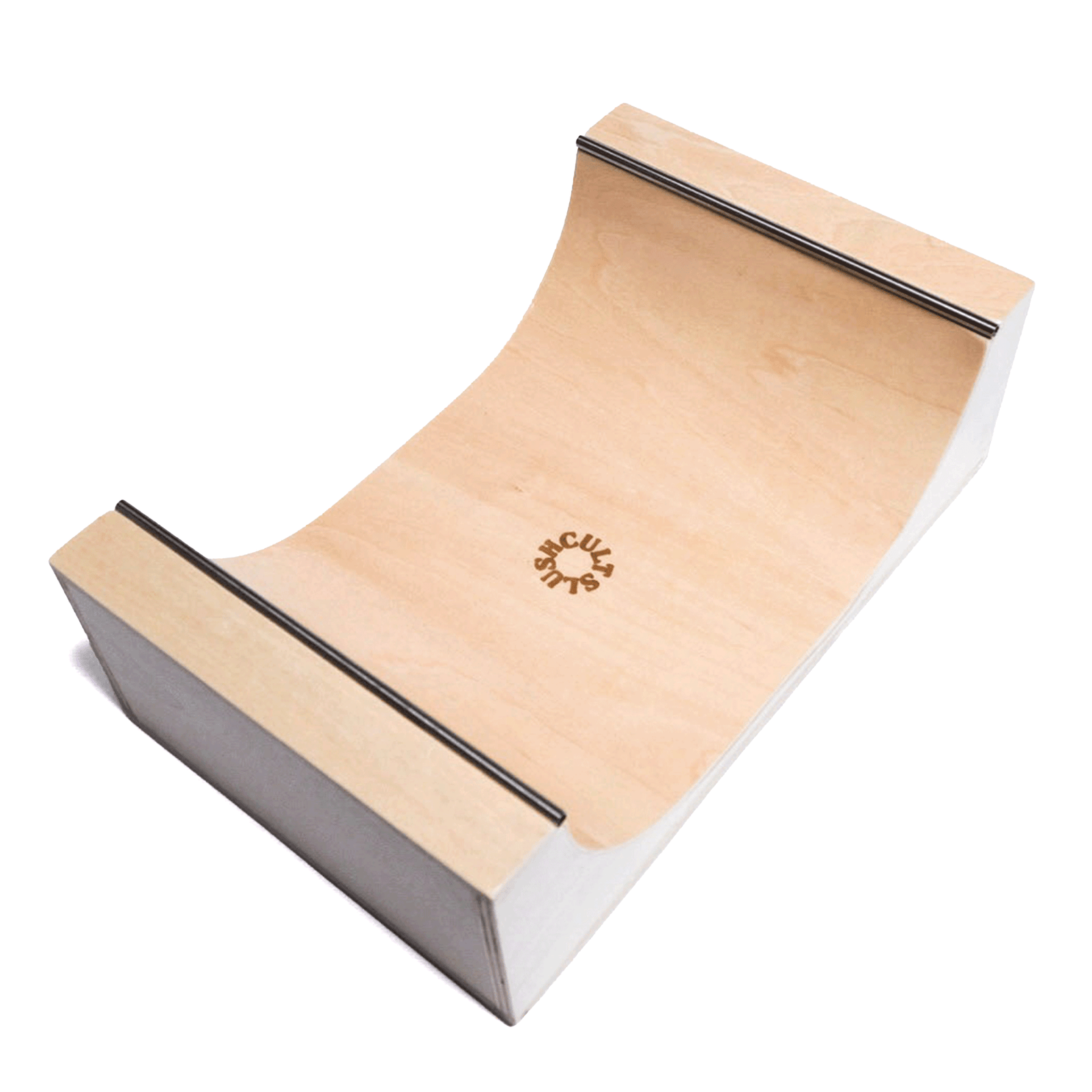 SLUSHCULT HALF PIPE / RAMPE