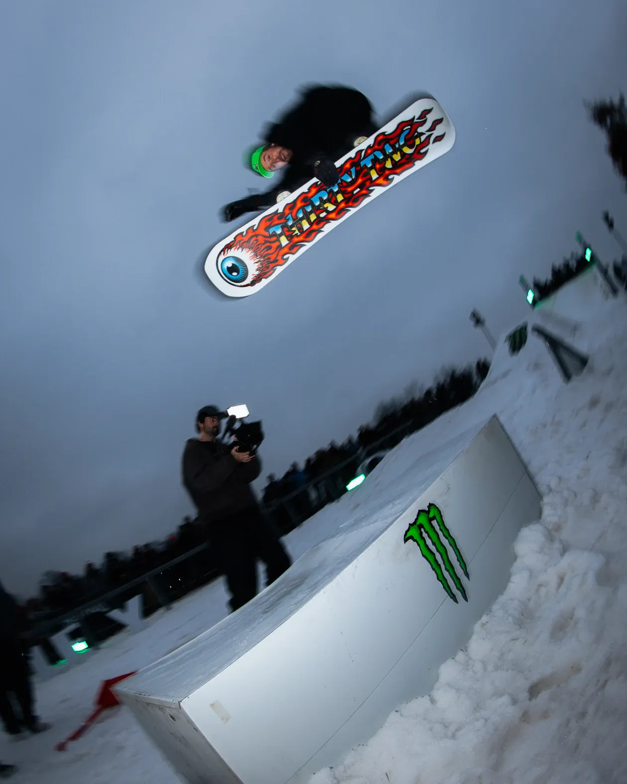 ThirtyTwo COLD WORLD