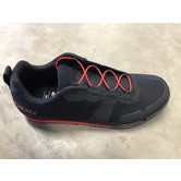 GF TRACKER FASTLACE BLK/BRT RED 41 22