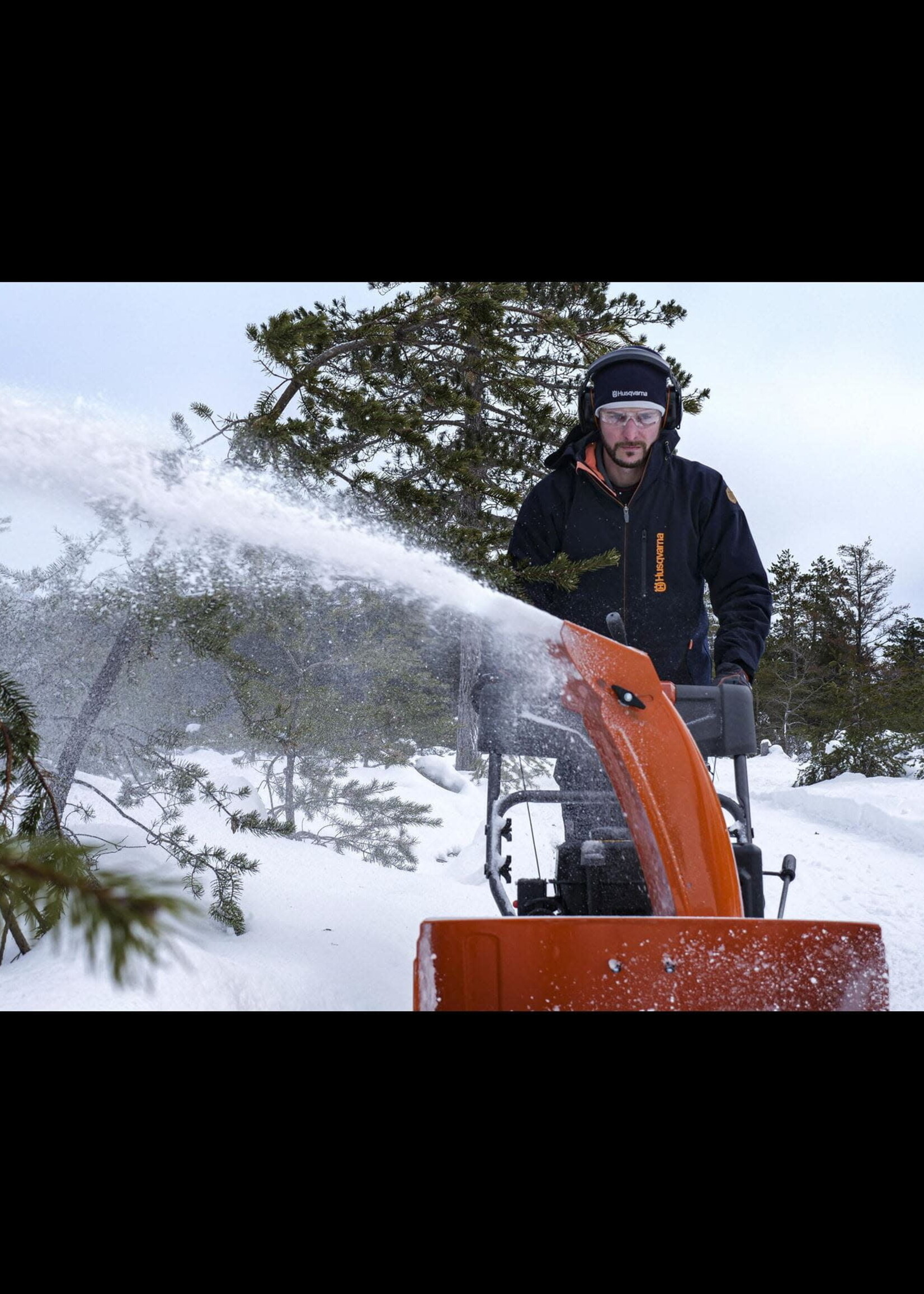 Husqvarna Souffleuse ST124