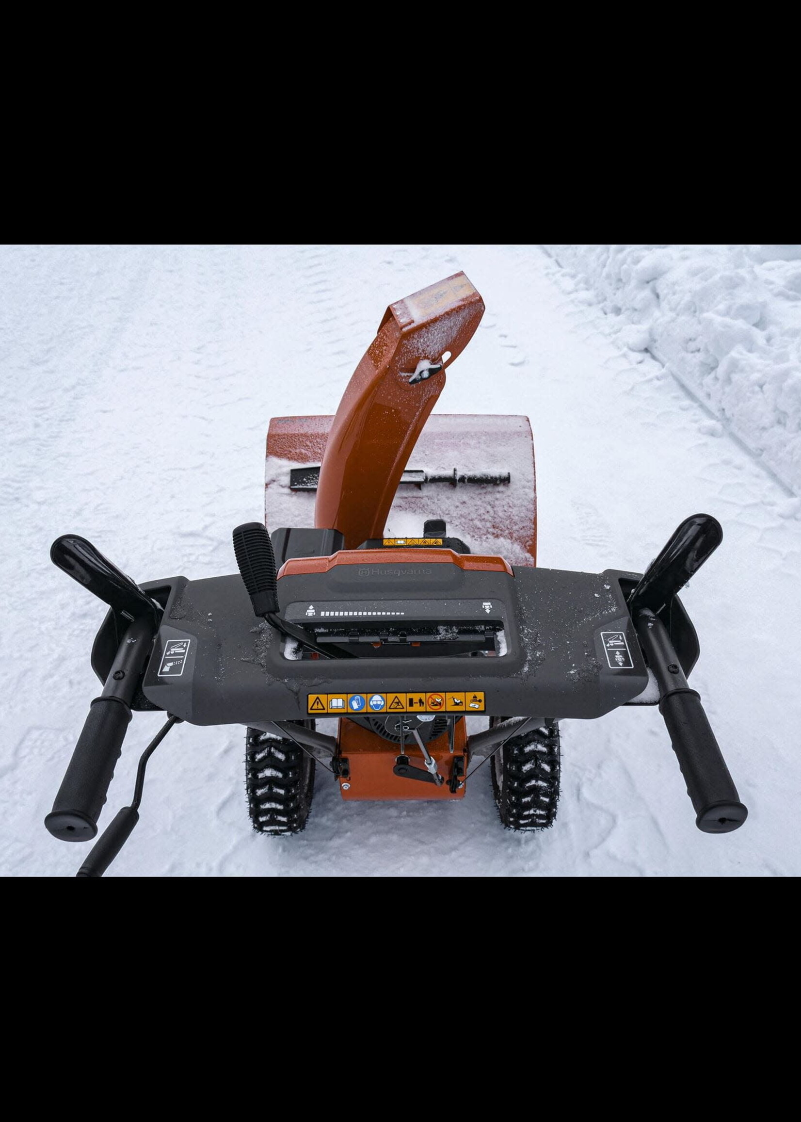 Husqvarna Souffleuse ST124