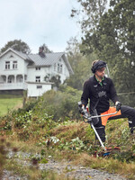 Husqvarna Ensemble 535iFR Débroussailleuse + BLi30+ Qc330