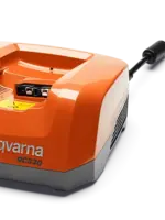 Husqvarna Chargeur QC330