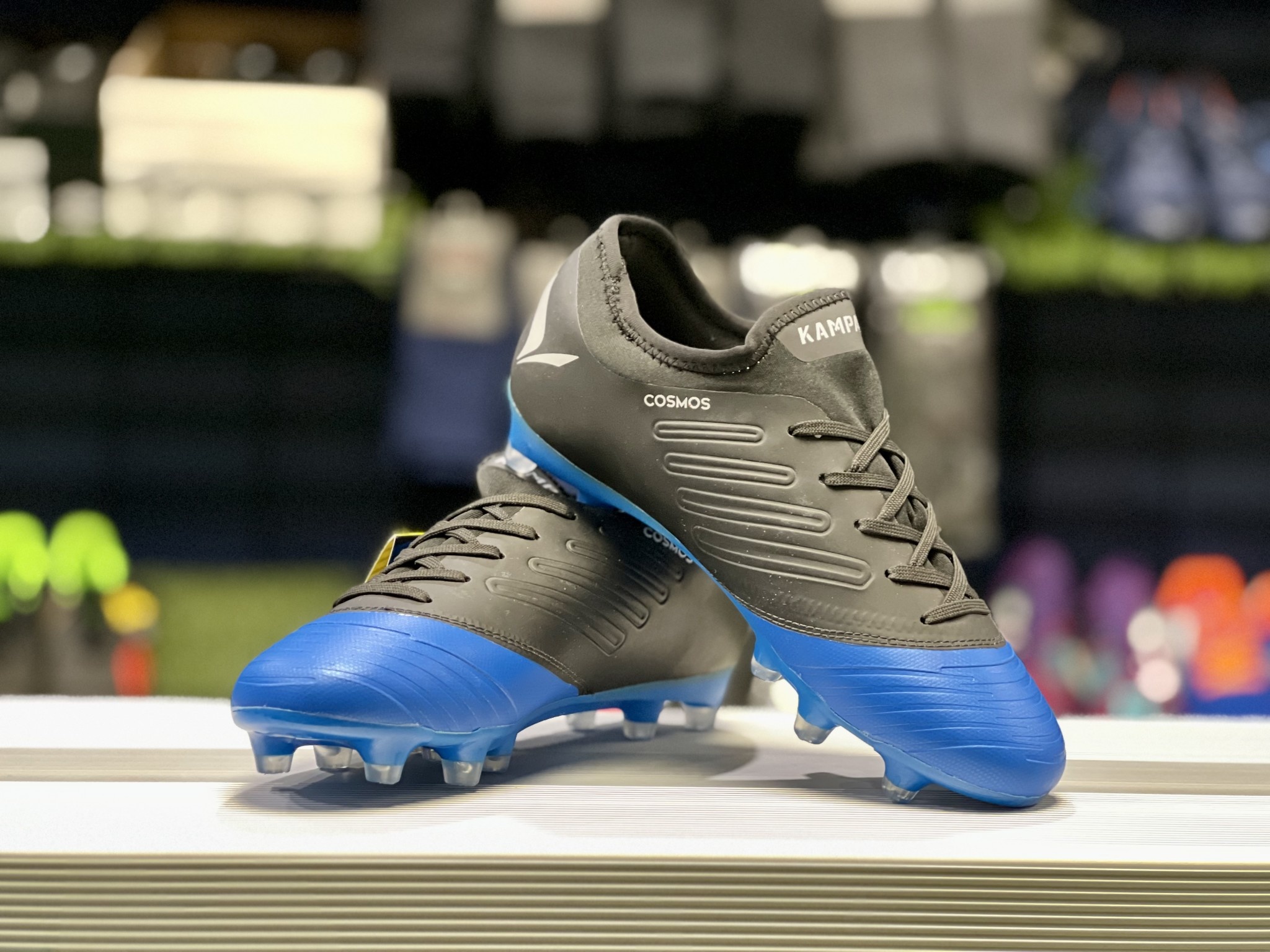 Kampa Kampa Cosmo Children Soccer Locker Hawaii