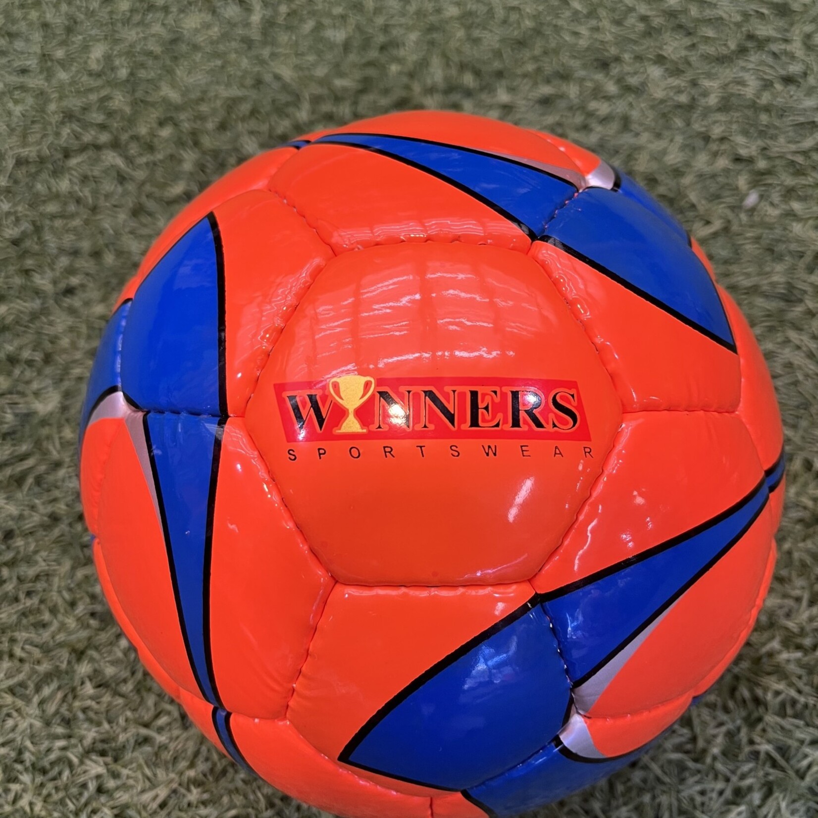 Winners Sportswear Winners Sportswear Strata Soccer Ball