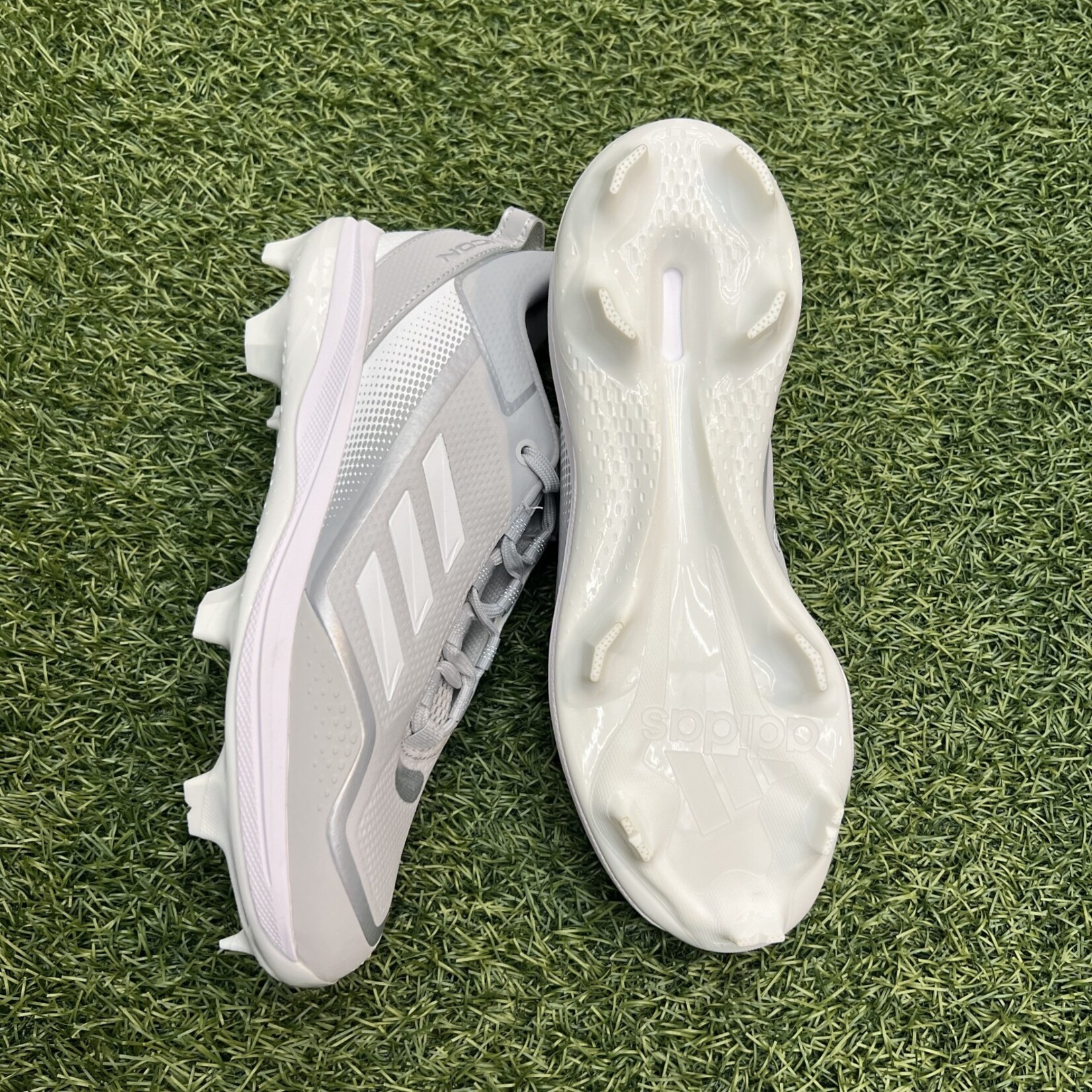 Adidas Adidas Icon 7 TPU FZ1560 Grey/White