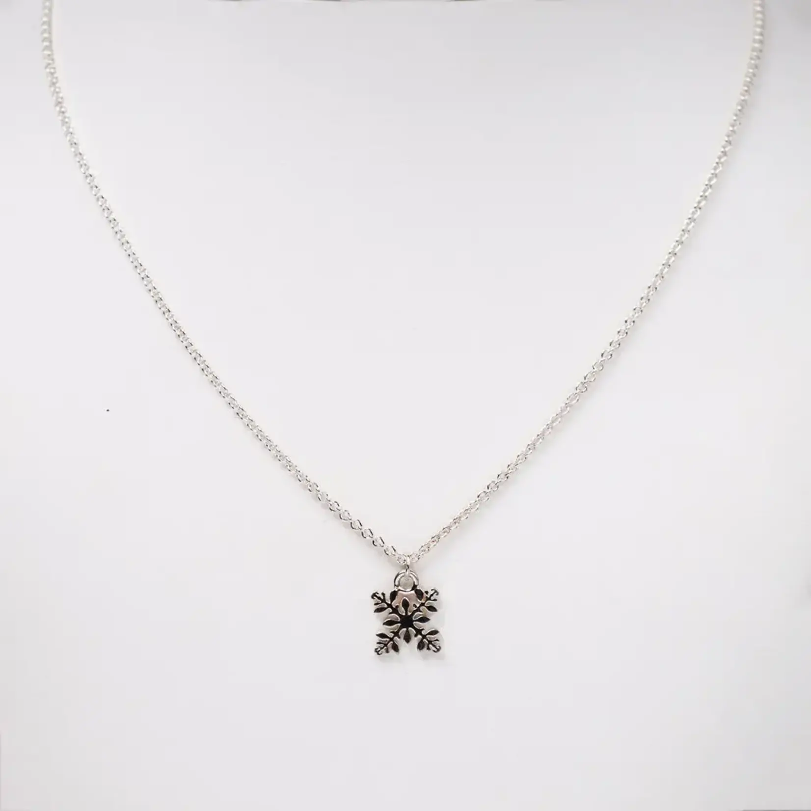 Laha'ole Designs Laha'ole Designs: Quilt Necklace-Puakenikeni- Sterling Silver w/chain