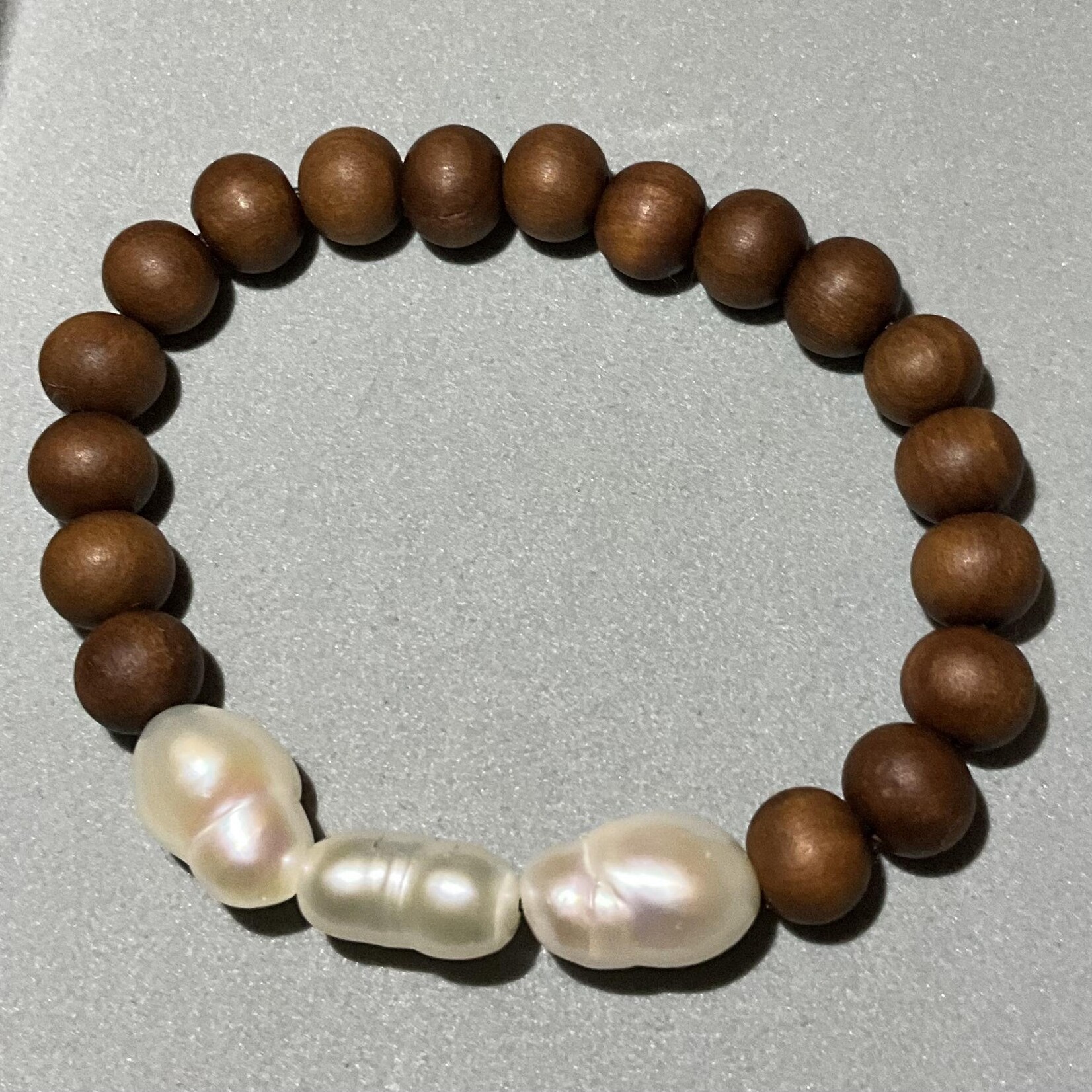 Kulaiwi Kulaiwi: 7" Fresh Water Pearl & Iliahi Bracelet (9mm)