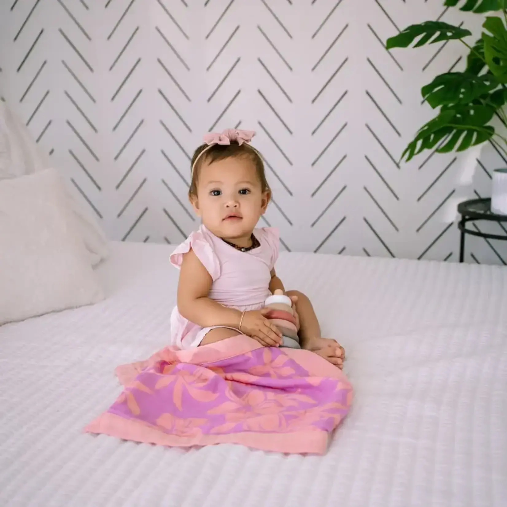 Coco Moon Coco Moon: Security Blanket